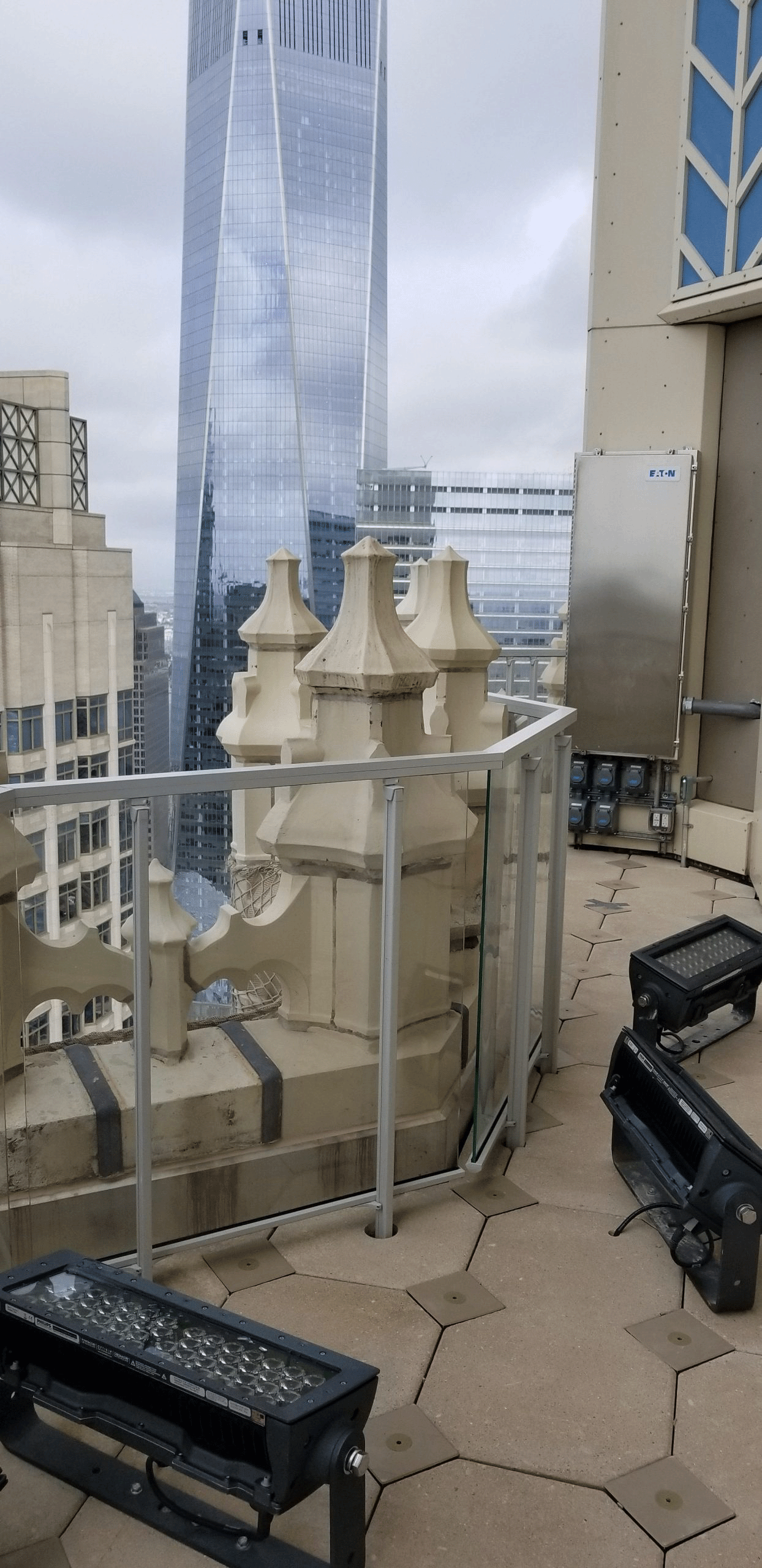 custom glass railings